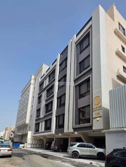 4 bedroom apartment in Al Rawdah 7
