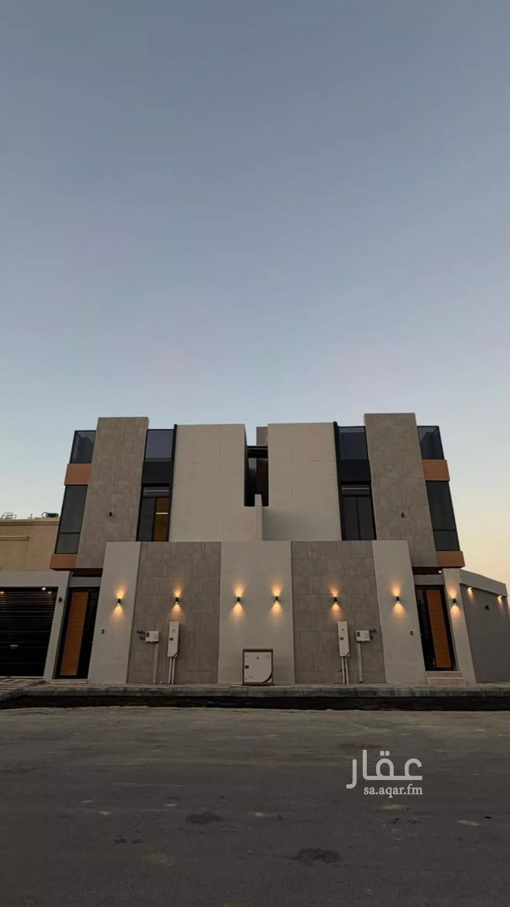 8 bedroom villa in As Sawari 3