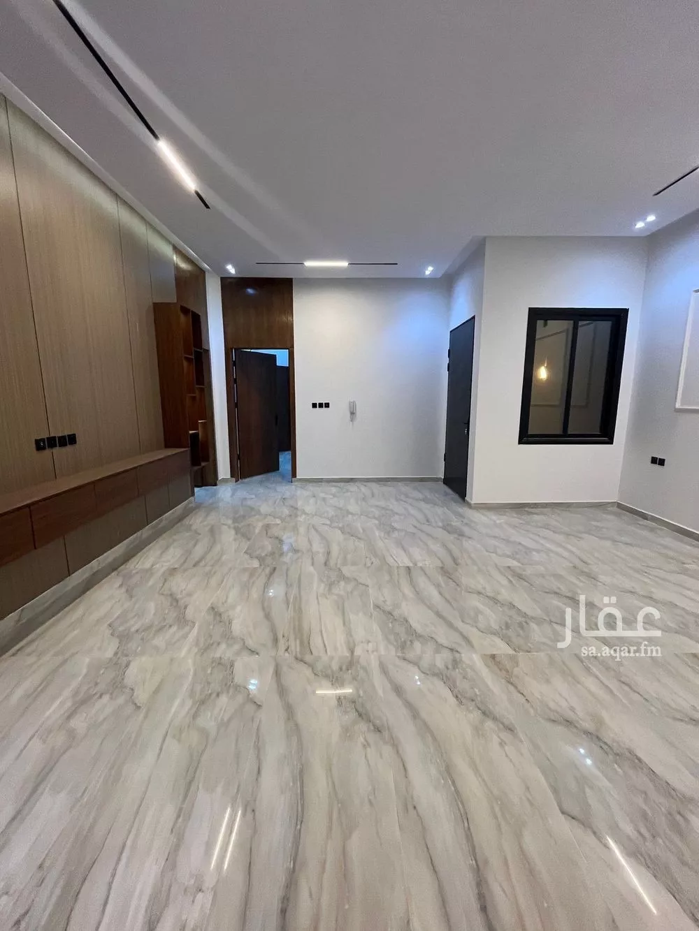 5 bedroom floor in Al Janadriyah 13