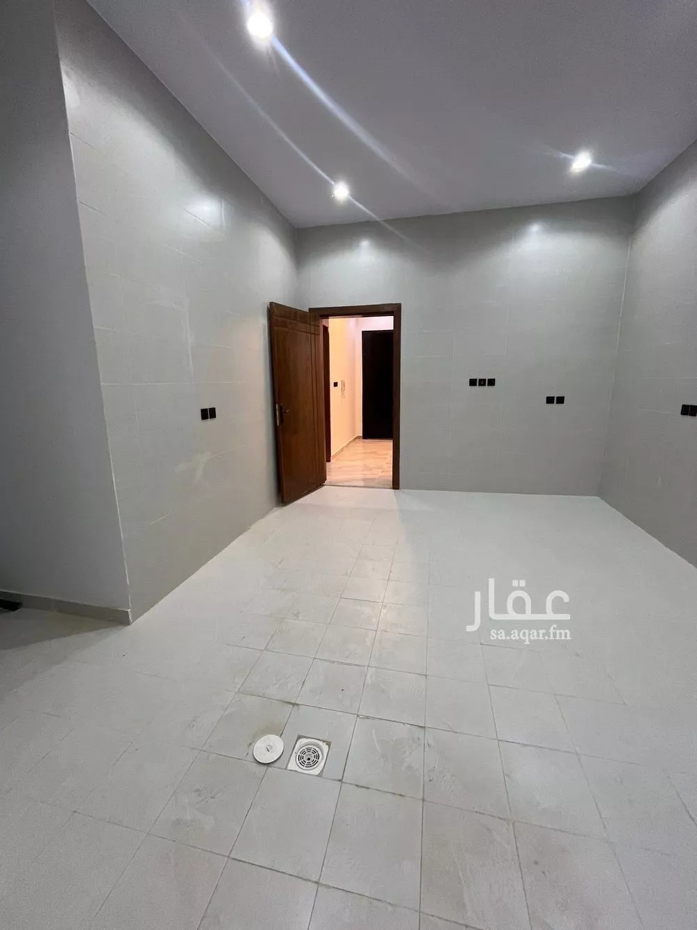 5 bedroom floor in Al Janadriyah 30