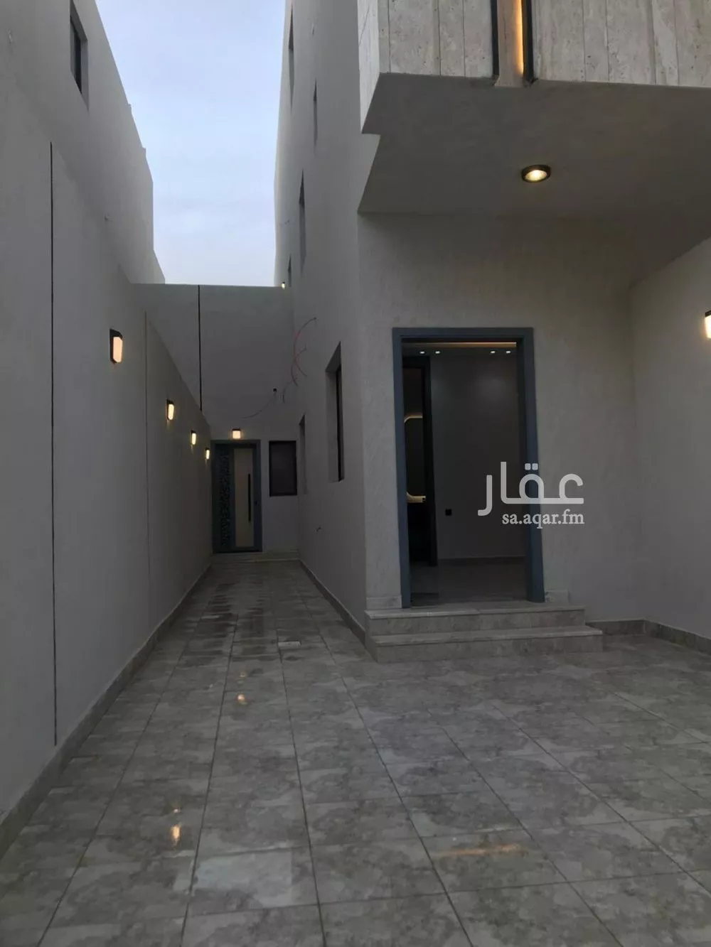 4 bedroom floor in Tuwaiq 11