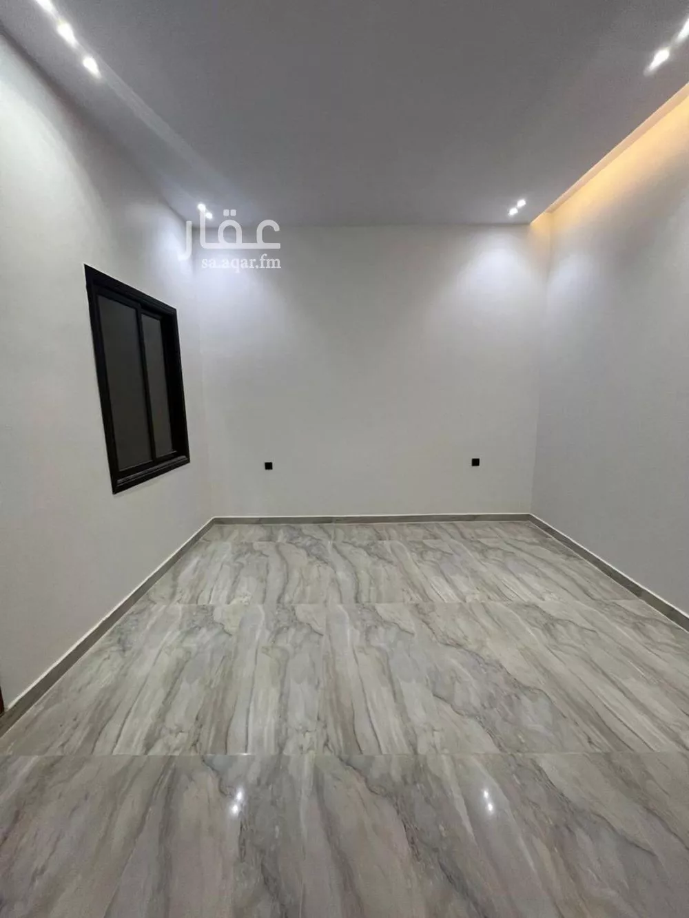 5 bedroom floor in Al Janadriyah 16