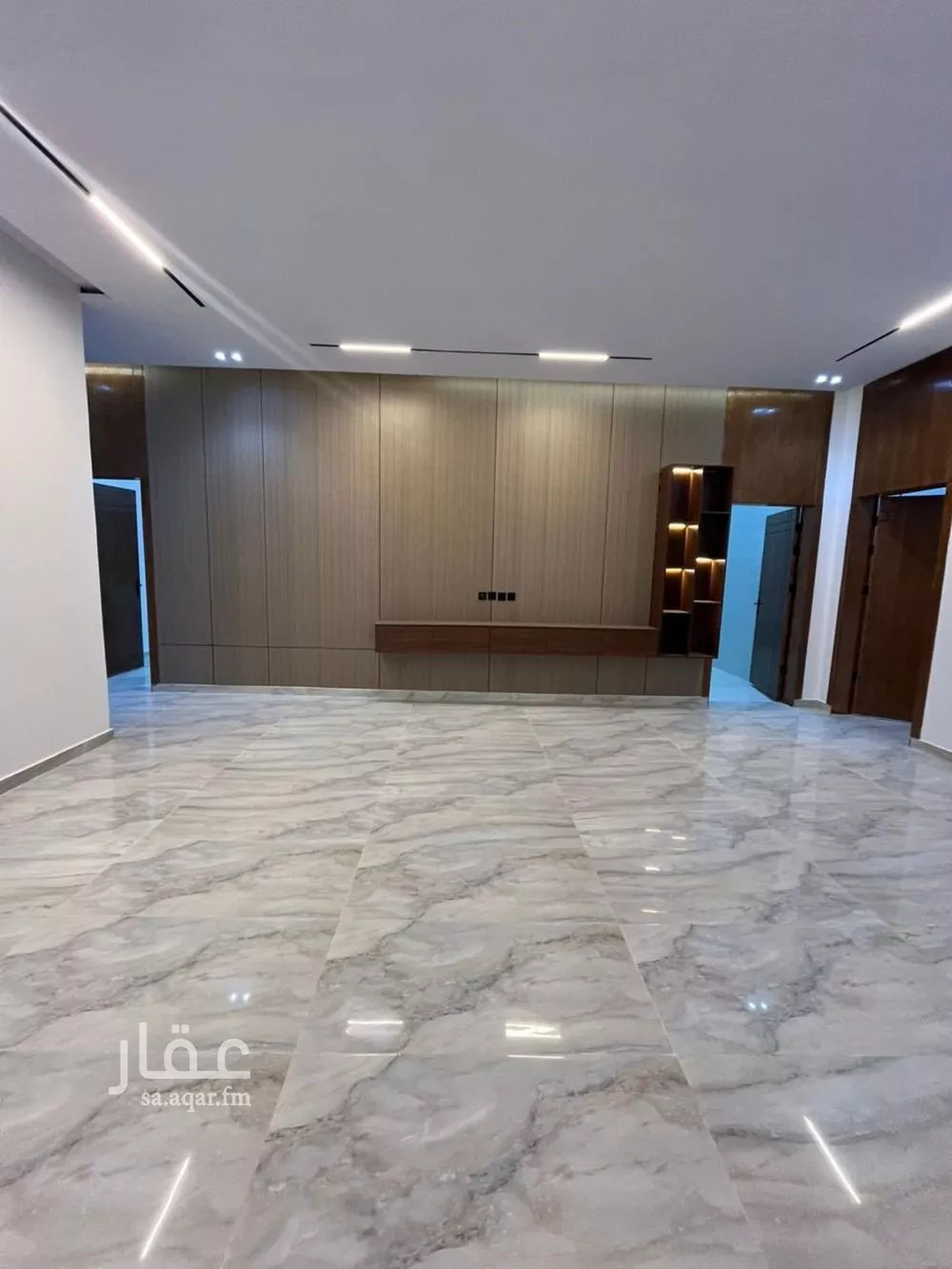 5 bedroom floor in Al Janadriyah 23