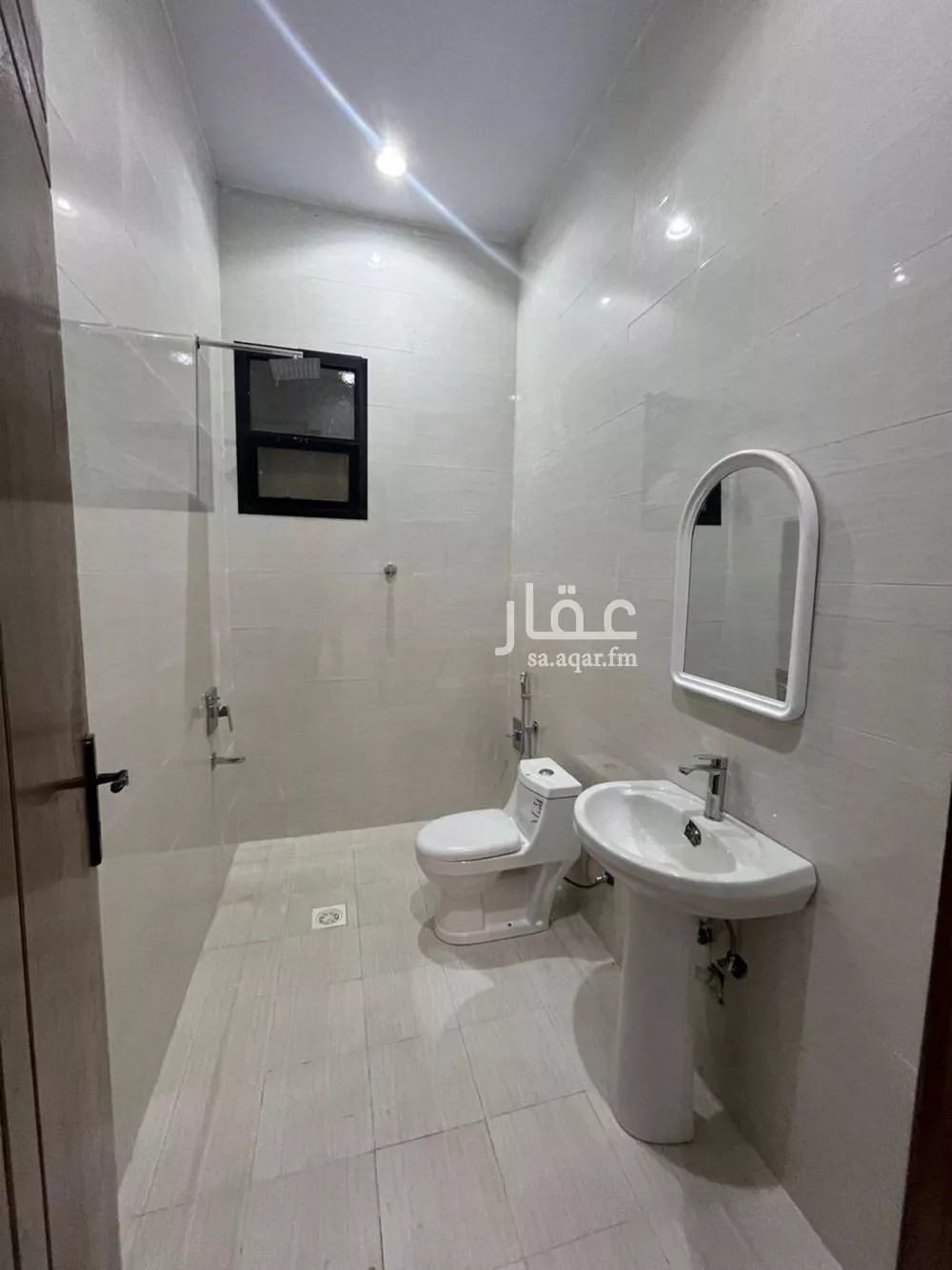 5 bedroom floor in Al Janadriyah 5