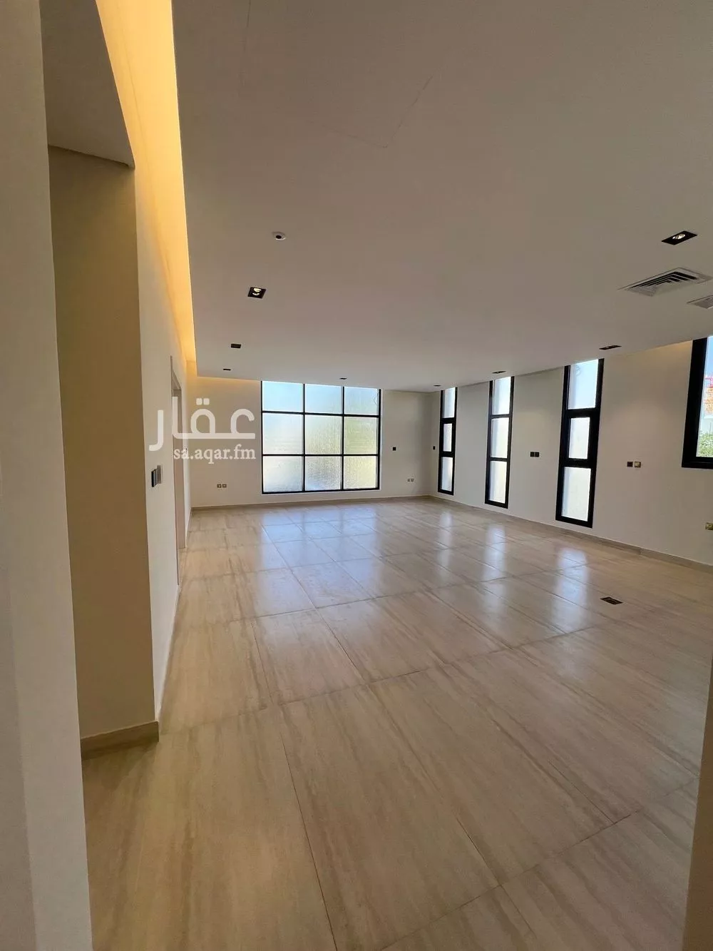 4 bedroom floor in Al Rawdah 3