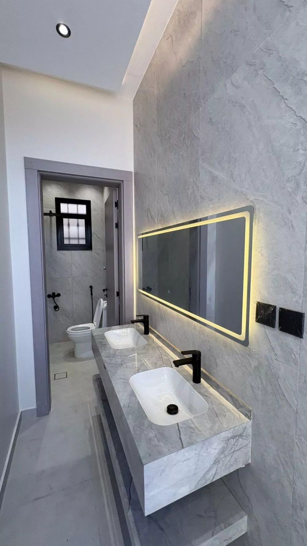 6 bedroom floor in Al Aziziyah 7