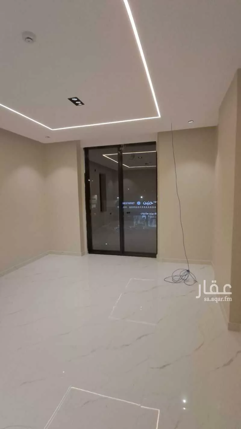 عمارة 782 م² في طيبة 7