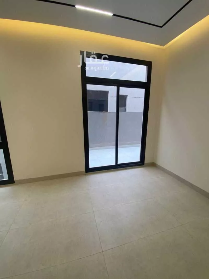 4 bedroom floor in Al Rimal 12