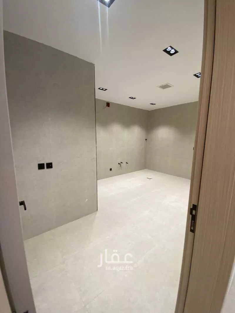 4 bedroom floor in Al Rimal 15