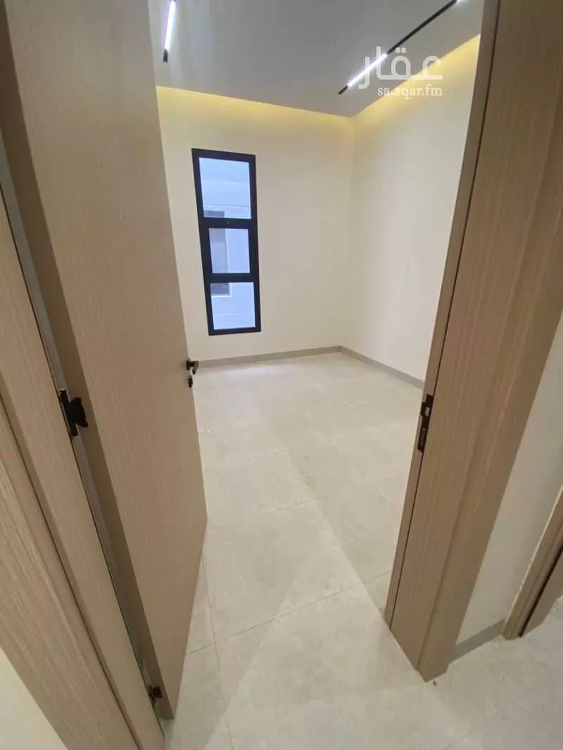 4 bedroom floor in Al Rimal 17