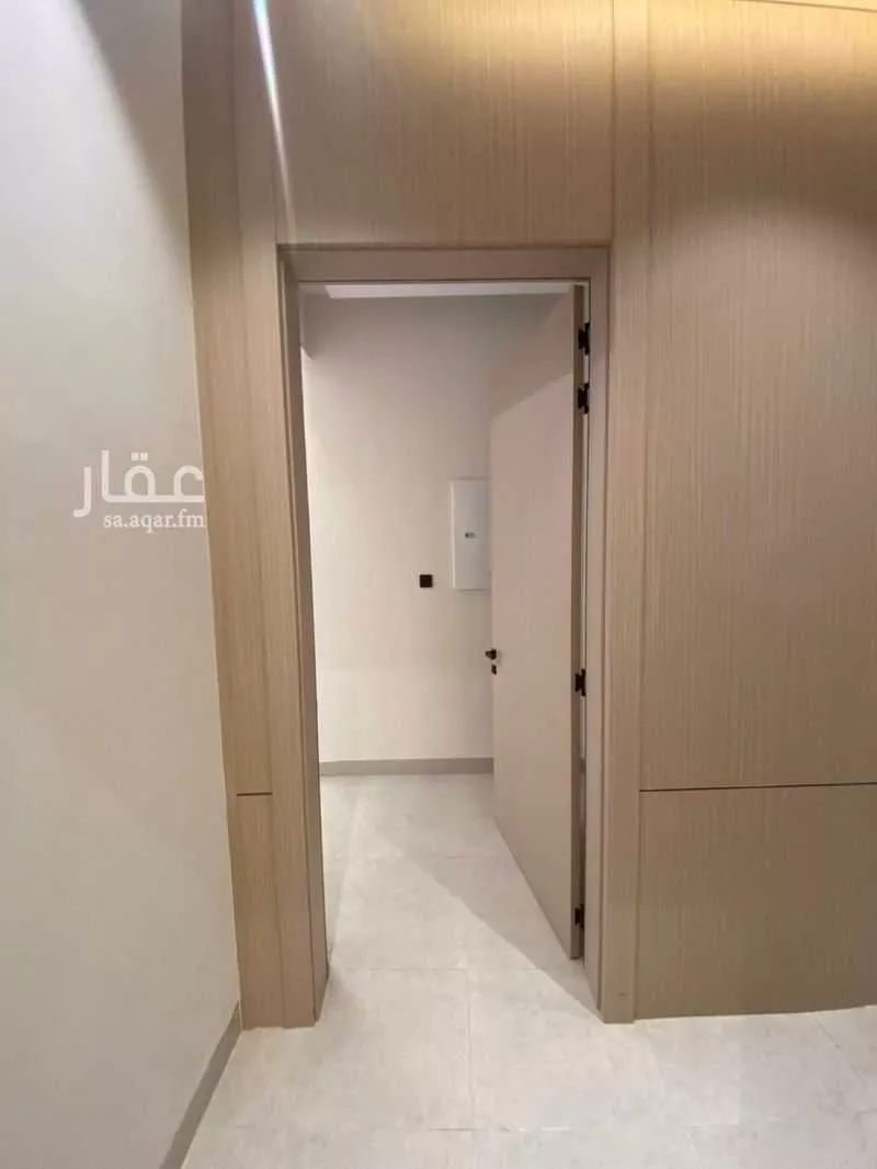 4 bedroom floor in Al Rimal 7