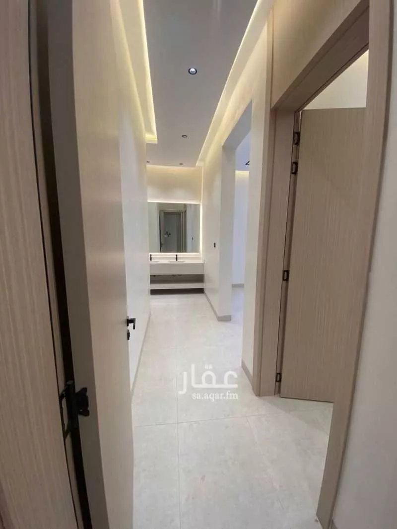 4 bedroom floor in Al Rimal 9