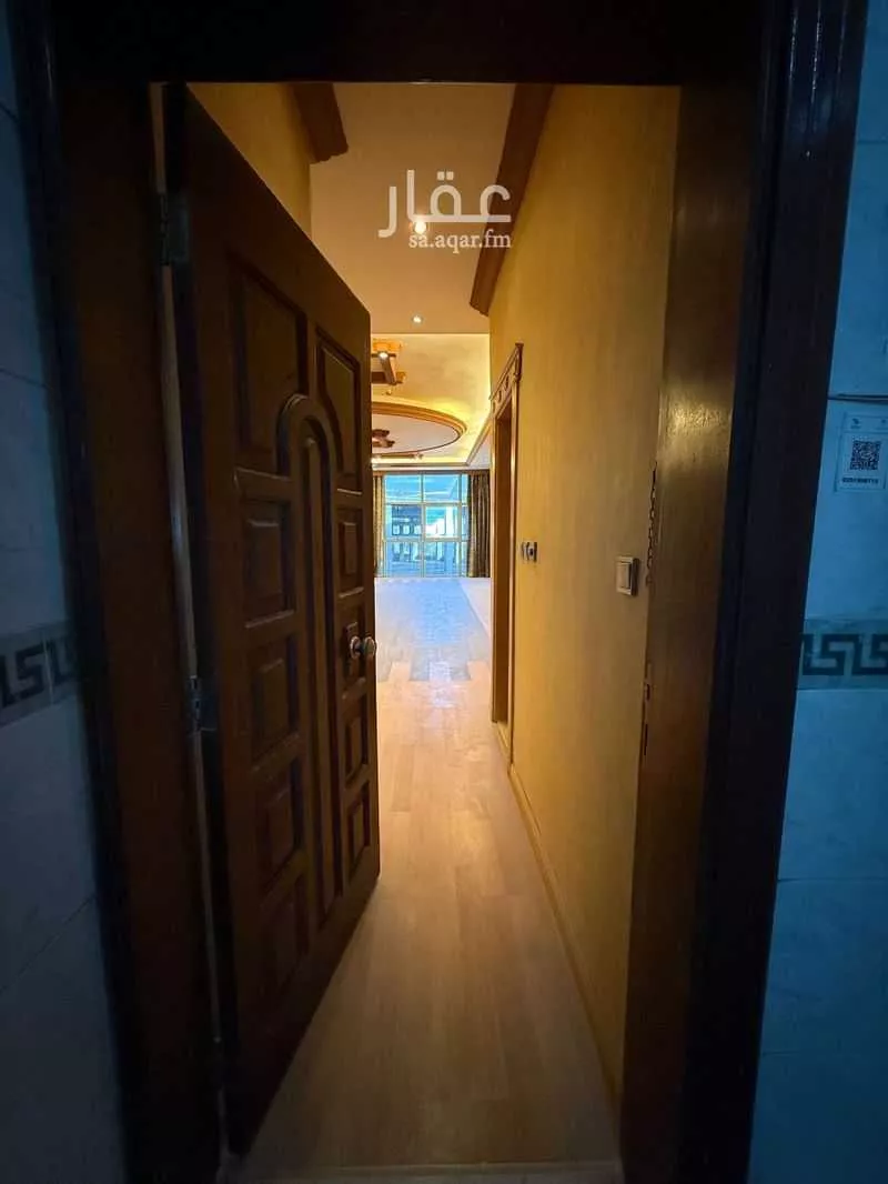 شقة 4 غرف في الرويس 3