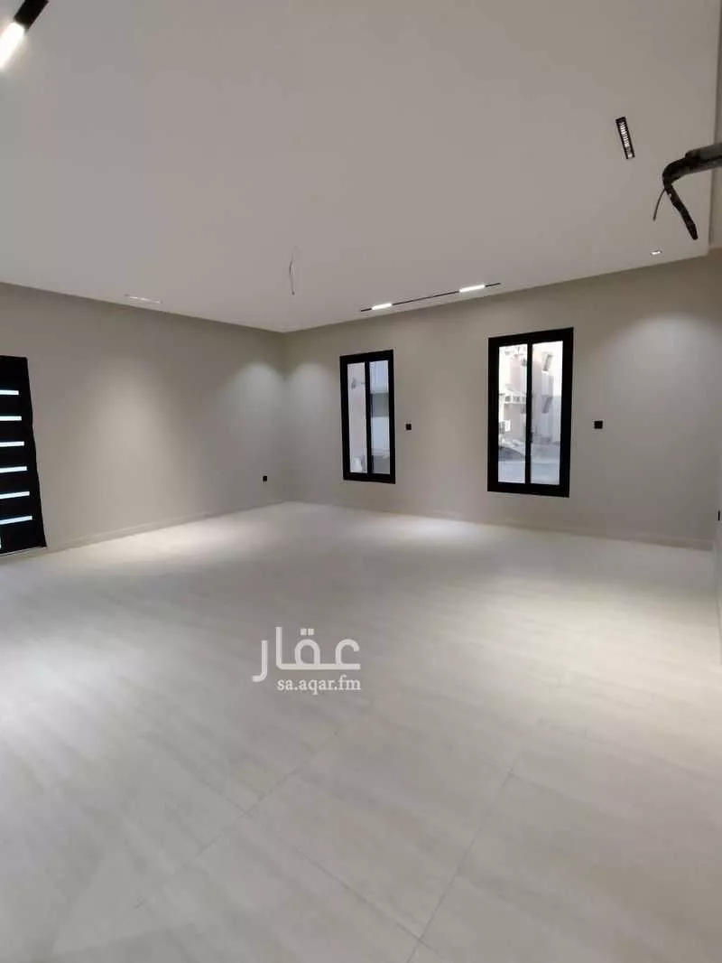 2 bedroom apartment in Al Rawdah 7