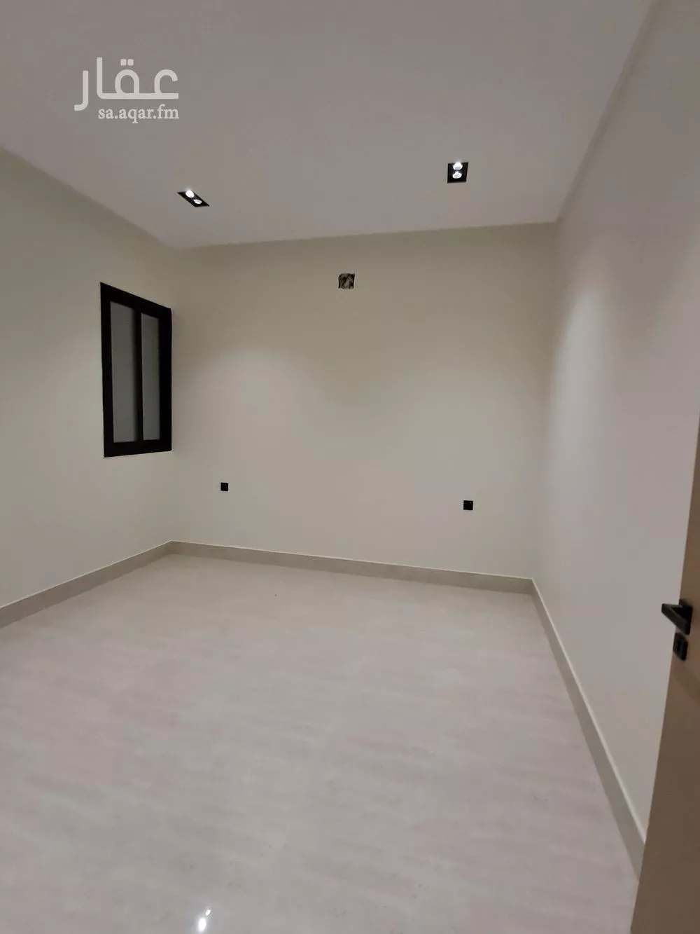3 bedroom floor in Tuwaiq 11