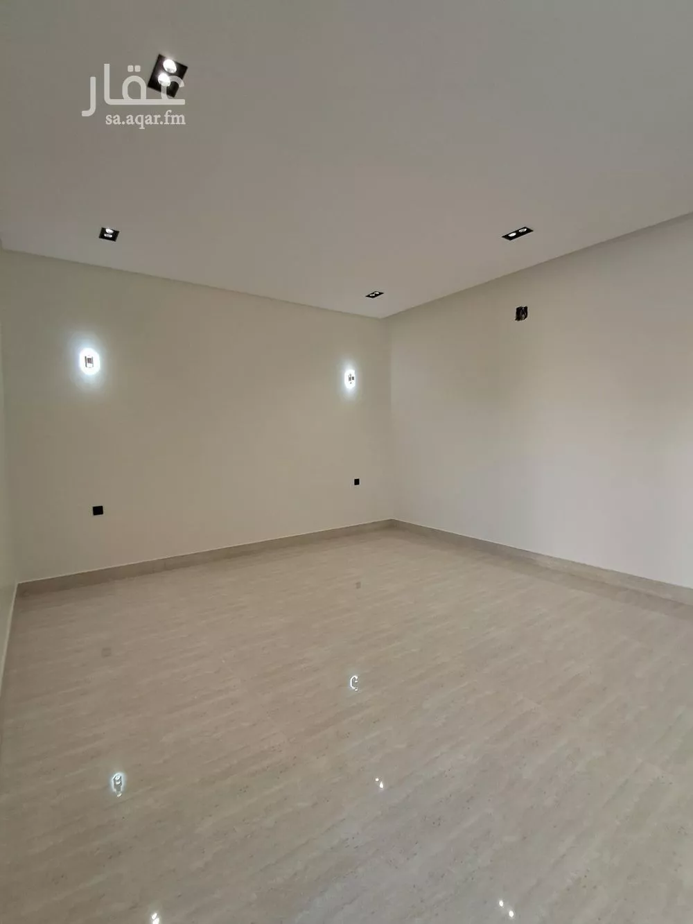 3 bedroom floor in Tuwaiq 12