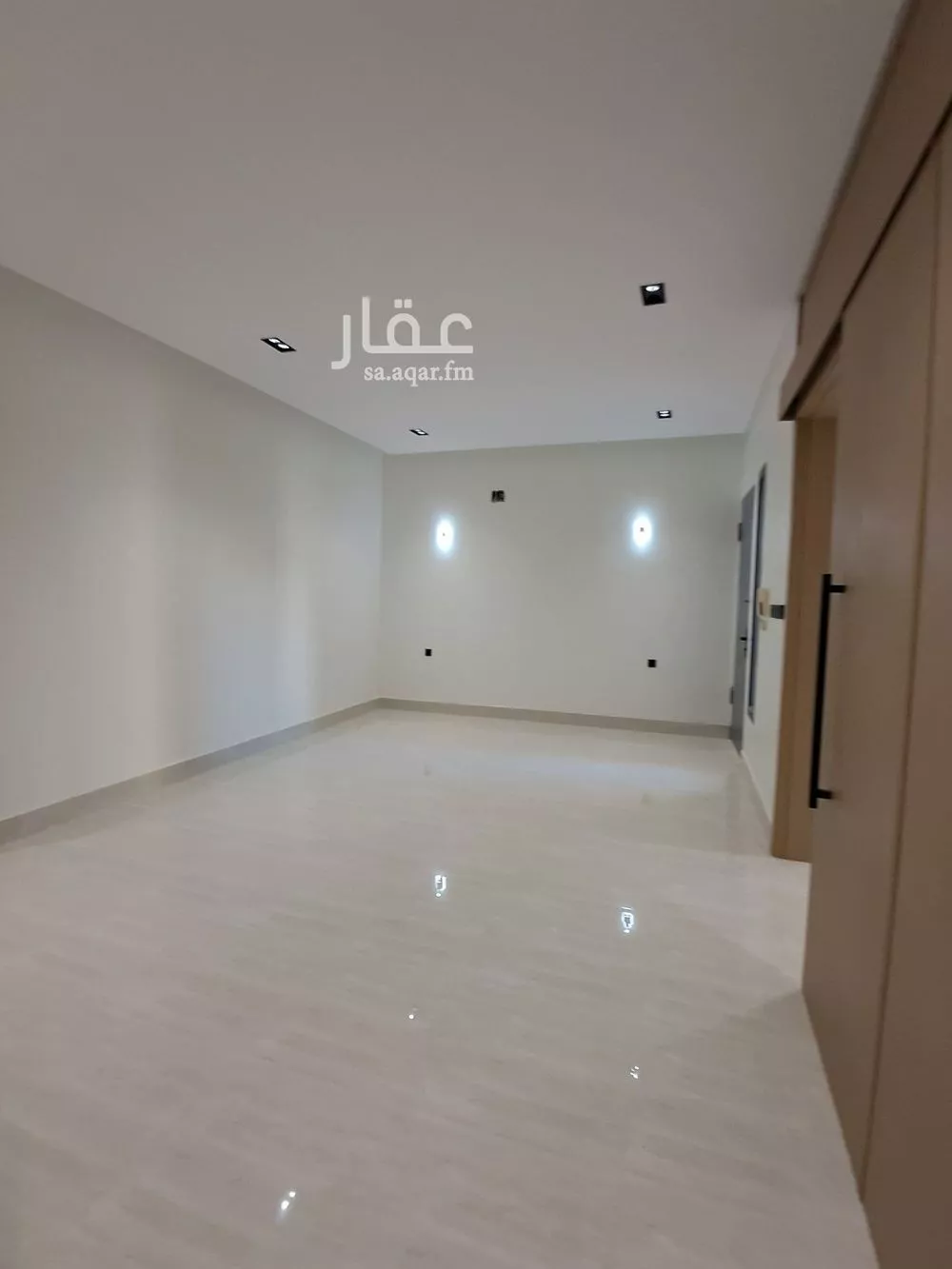 3 bedroom floor in Tuwaiq 15