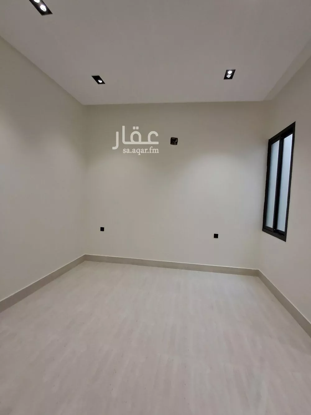 3 bedroom floor in Tuwaiq 5