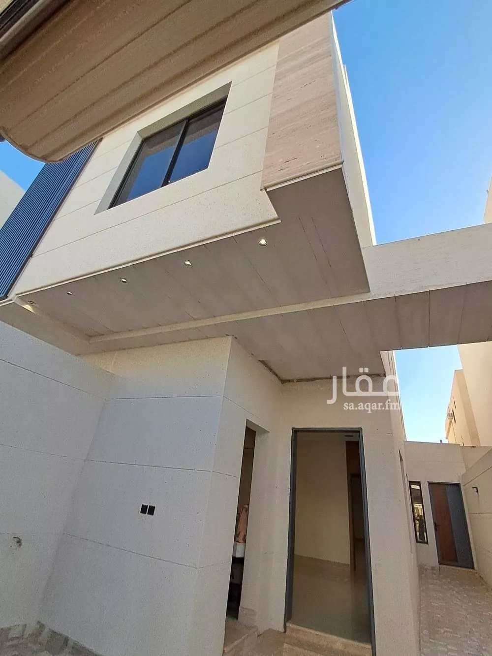 3 bedroom floor in Tuwaiq 7