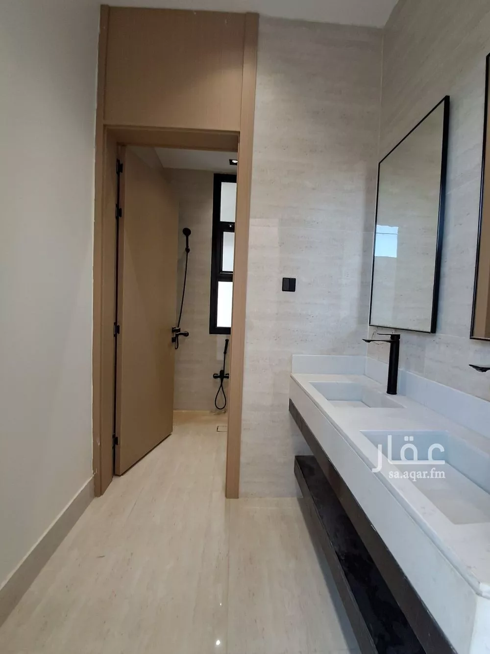 3 bedroom floor in Tuwaiq 9