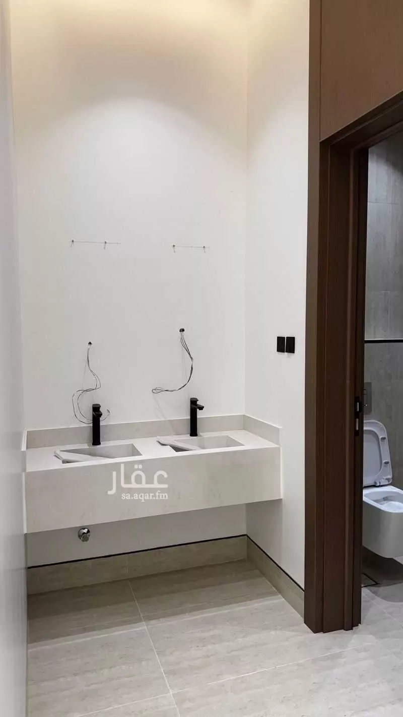 دور 6 غرف في السعادة 15