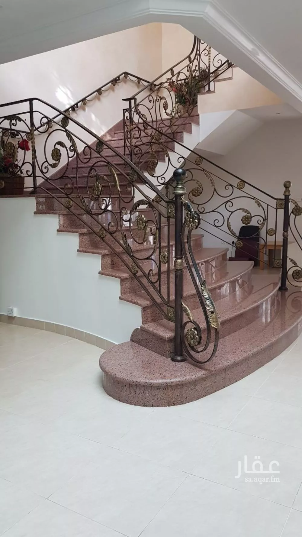 10 bedroom villa in Al Salam 3