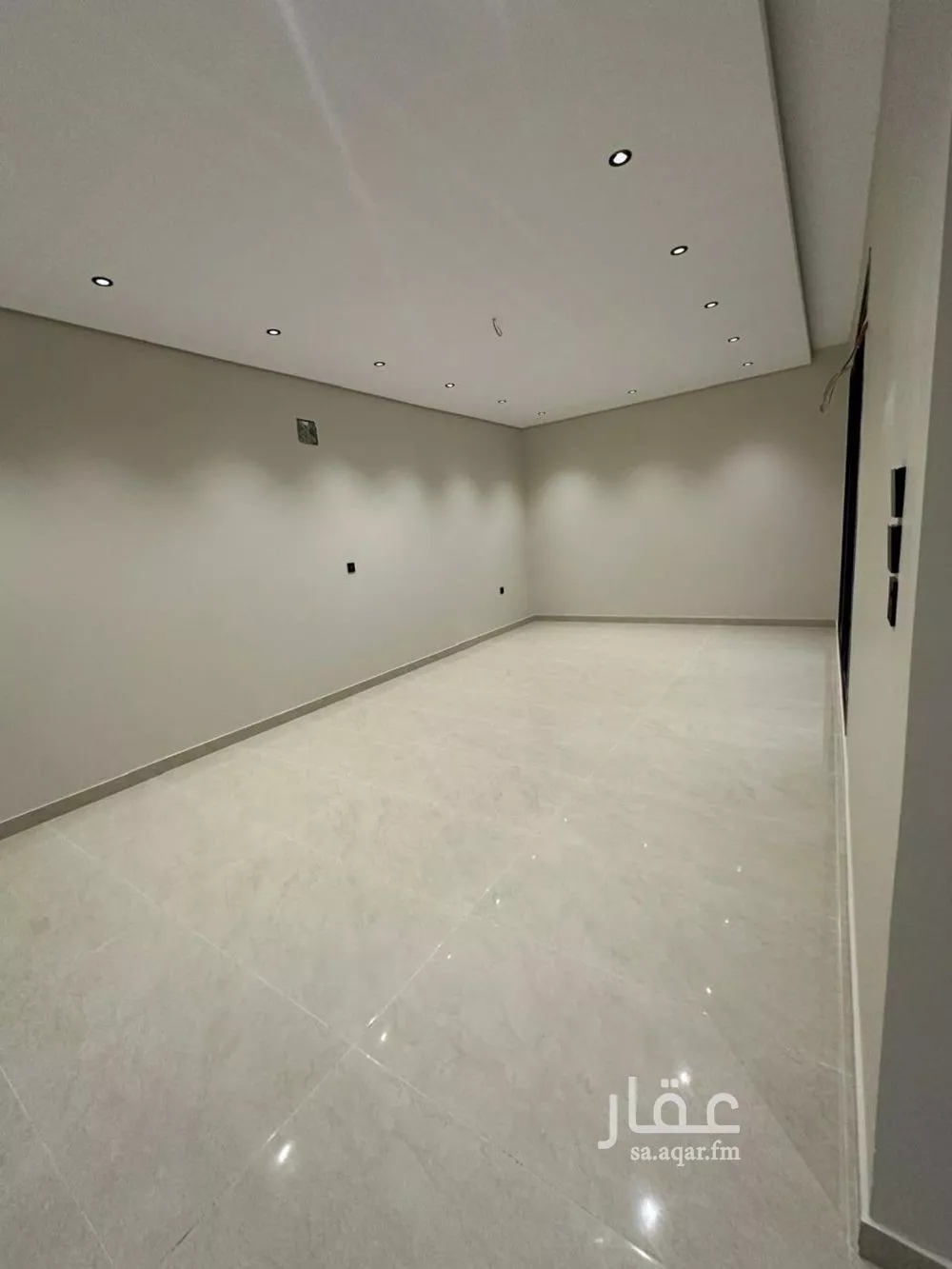 8 bedroom villa in Taibah 3