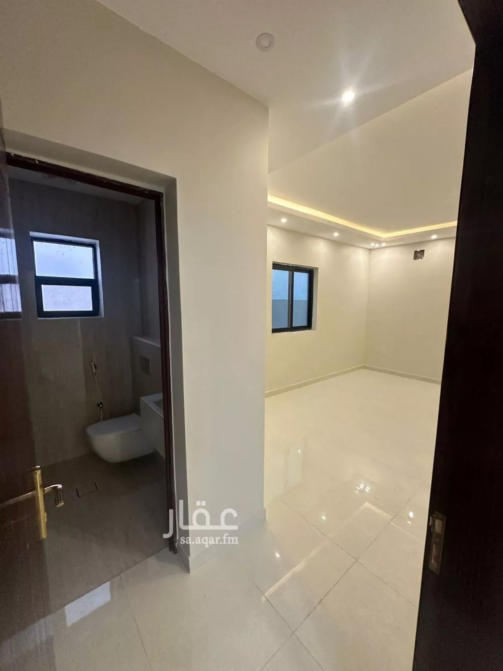8 bedroom villa in Al Amal, Eastern Province 6