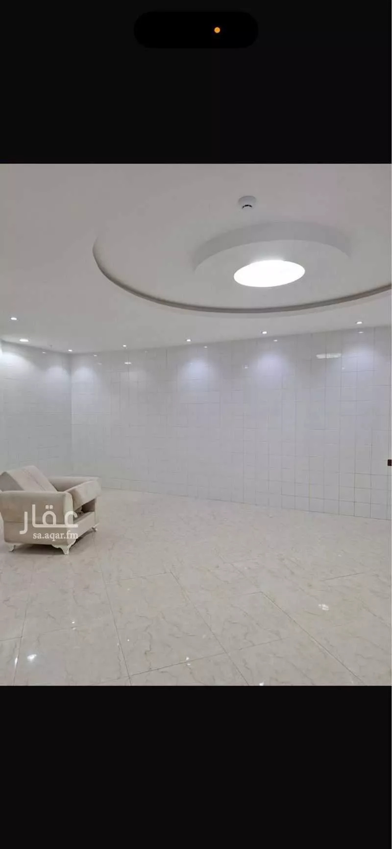 1318 sqm office in Laban 11