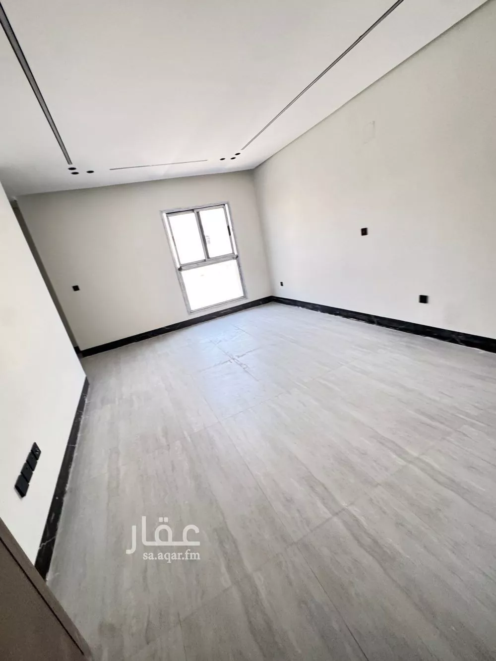 فيلا 6 غرف في طيبة 15