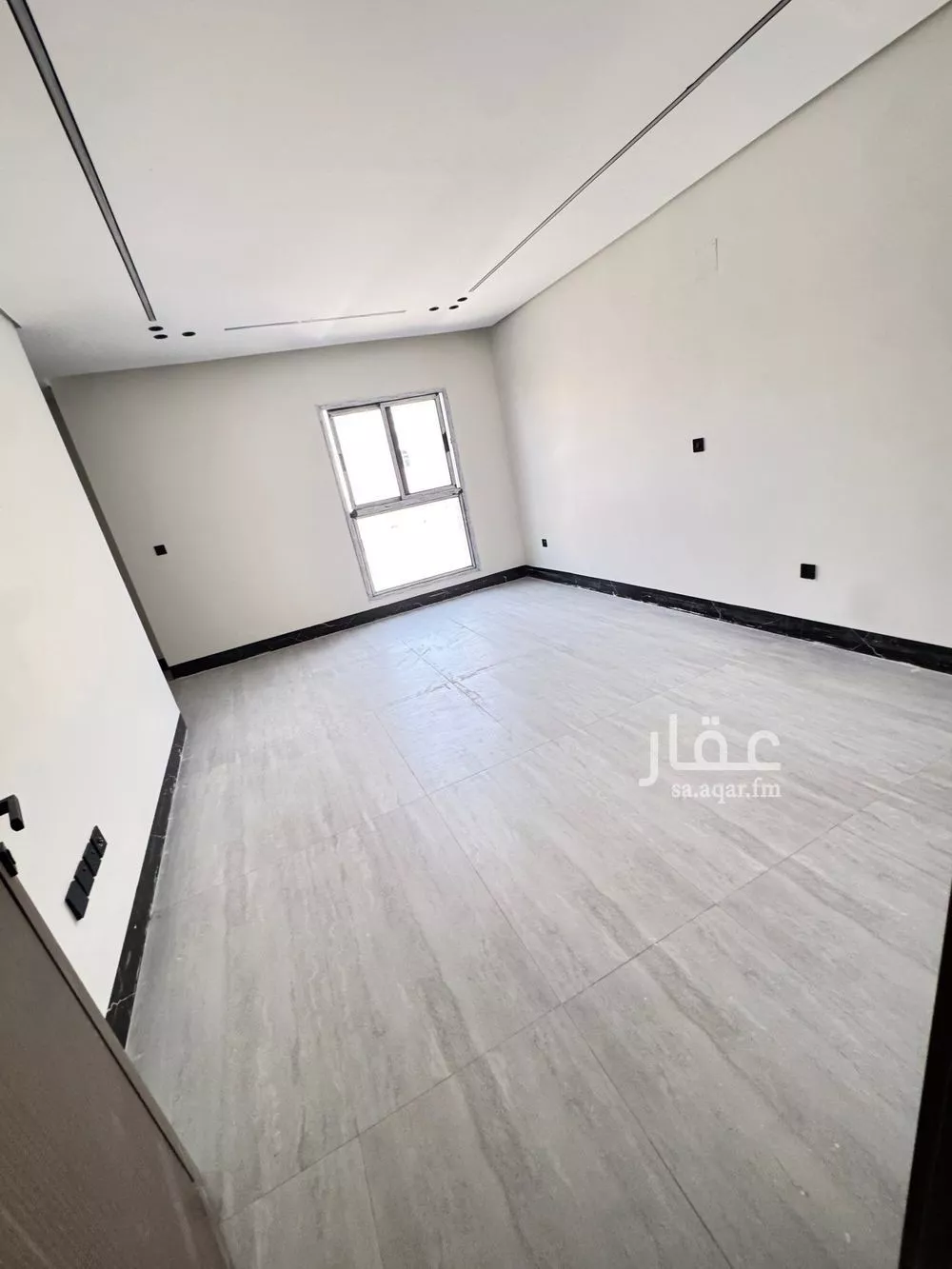 فيلا 6 غرف في طيبة 17