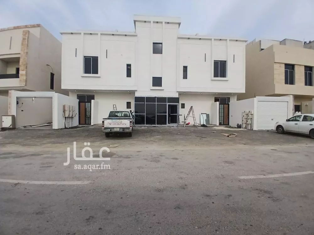 5 bedroom apartment in Al Amwaj 2