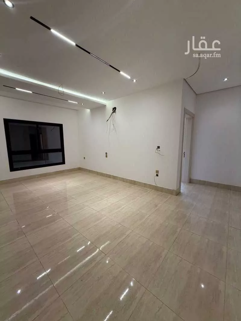 4 bedroom apartment in Al Hamra 8