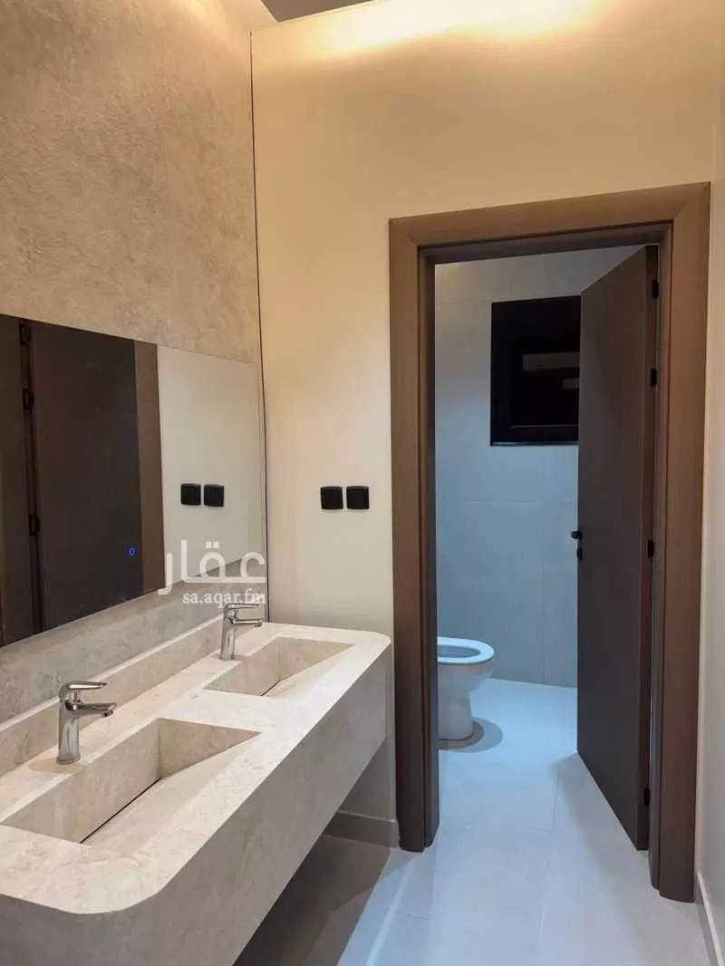 5 bedroom apartment in Al Difa 7