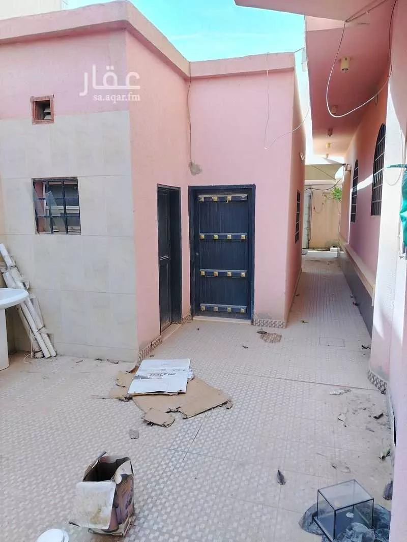 6 bedroom floor in Al Yasmin 17