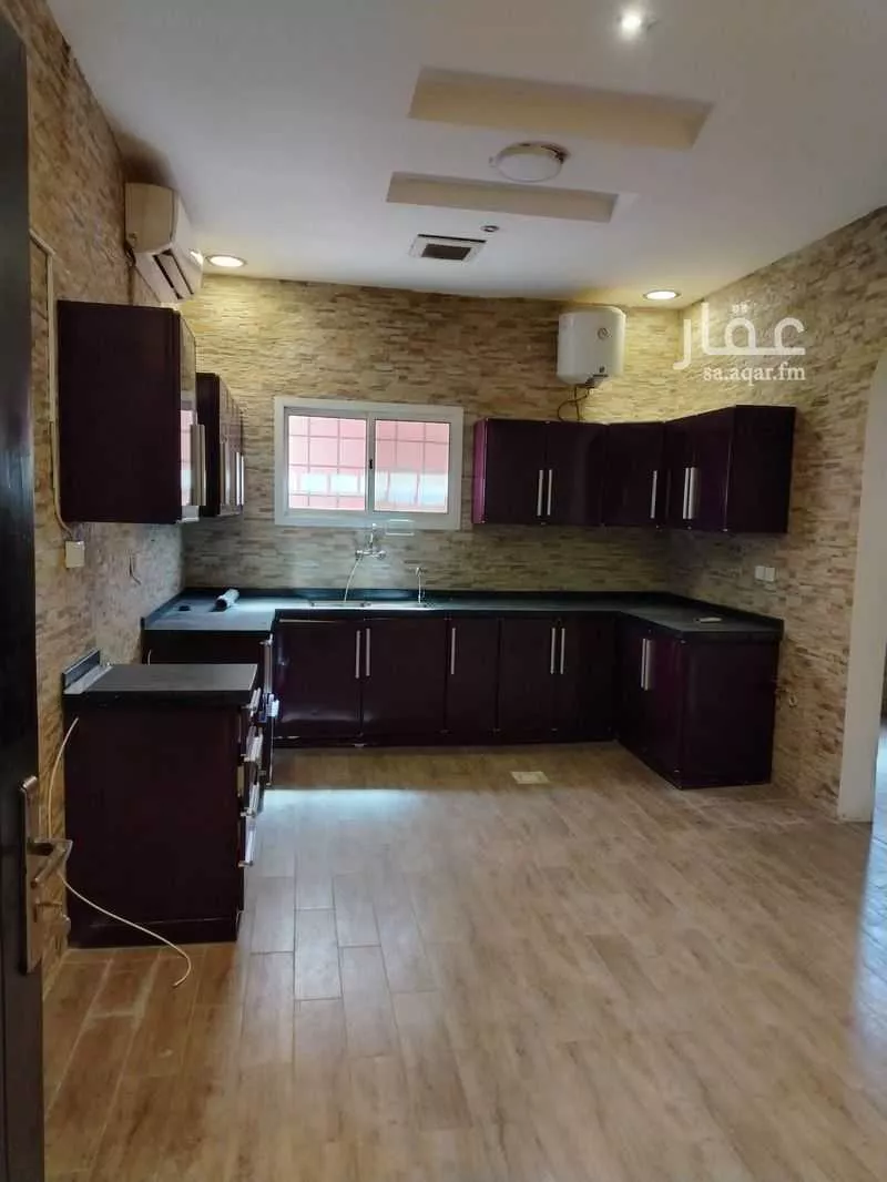 6 bedroom floor in Al Yasmin 4