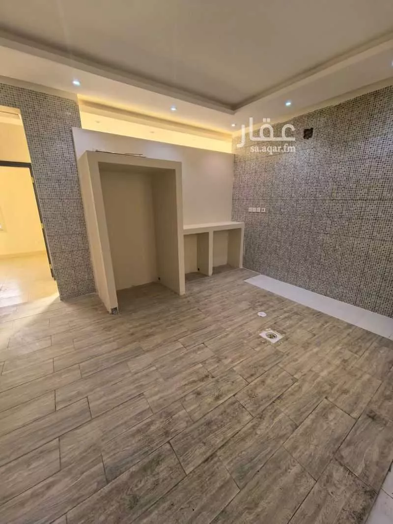 5 bedroom floor in Al Aridh 14