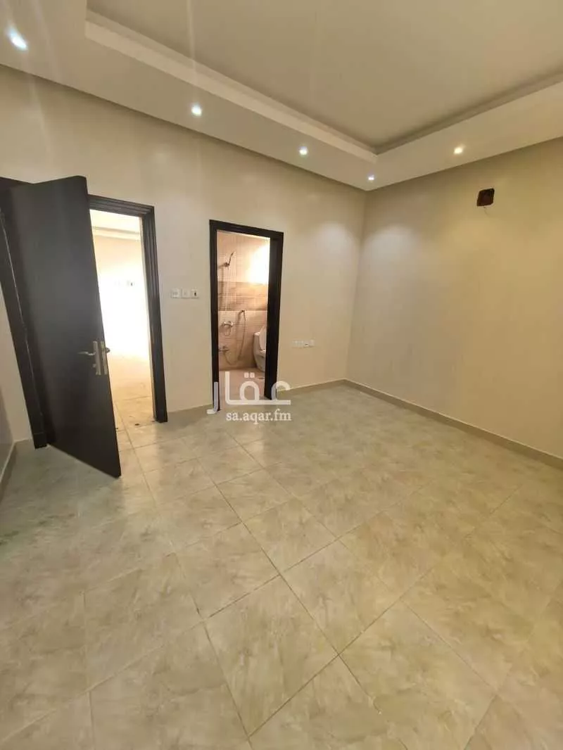 5 bedroom floor in Al Aridh 4