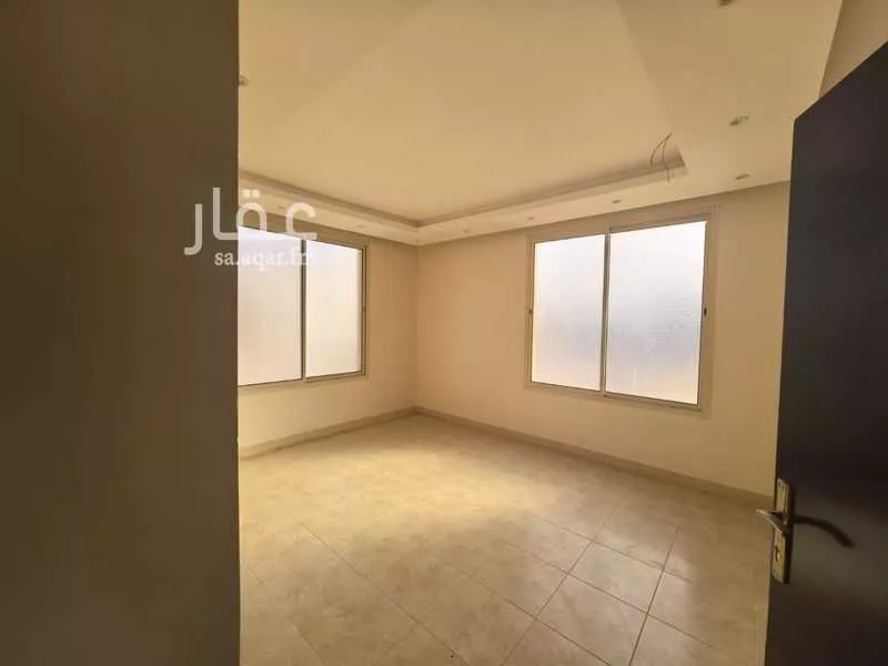 5 bedroom floor in Al Aridh 7