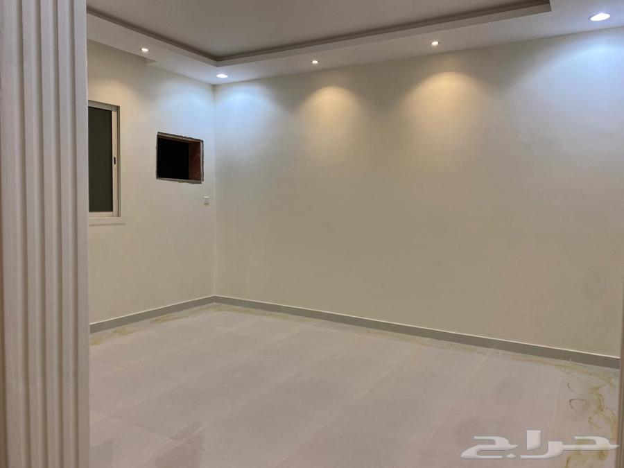 3 bedroom apartment in Al Rimal 6