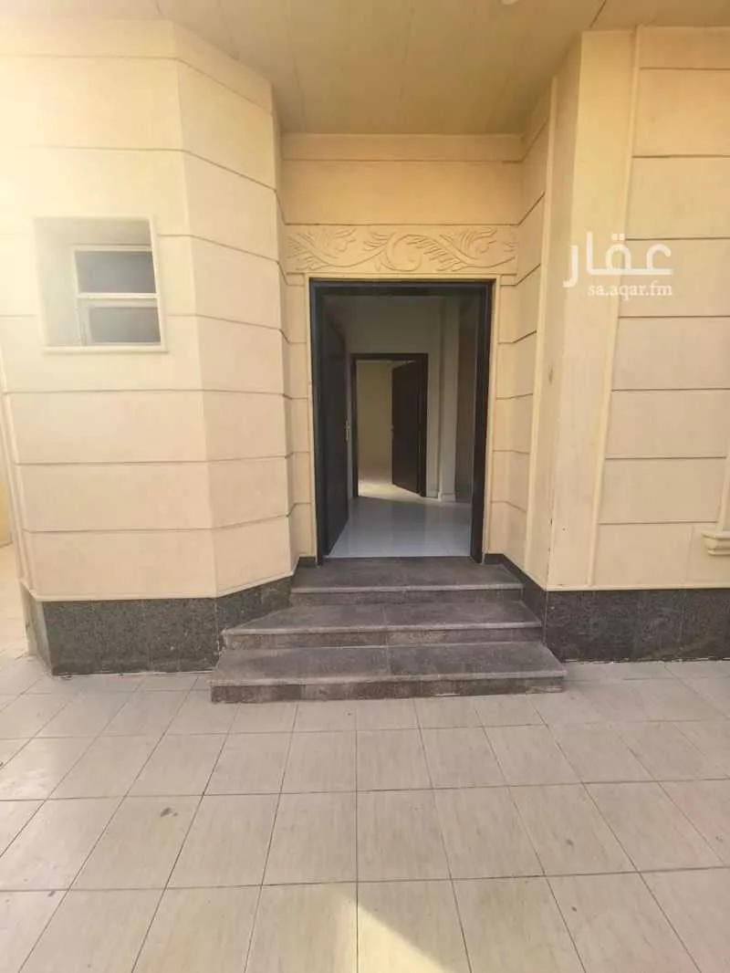 5 bedroom floor in Al Aridh 2