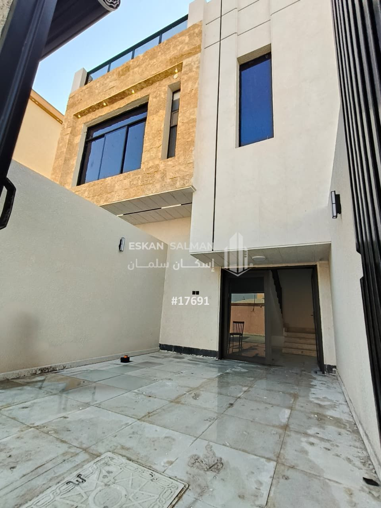 5 bedroom apartment in Al Nahda, Riyadh 3