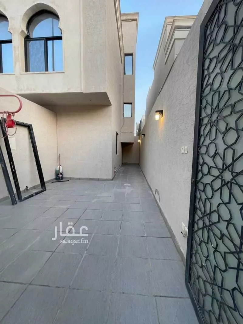 دور 5 غرف في العارض 7