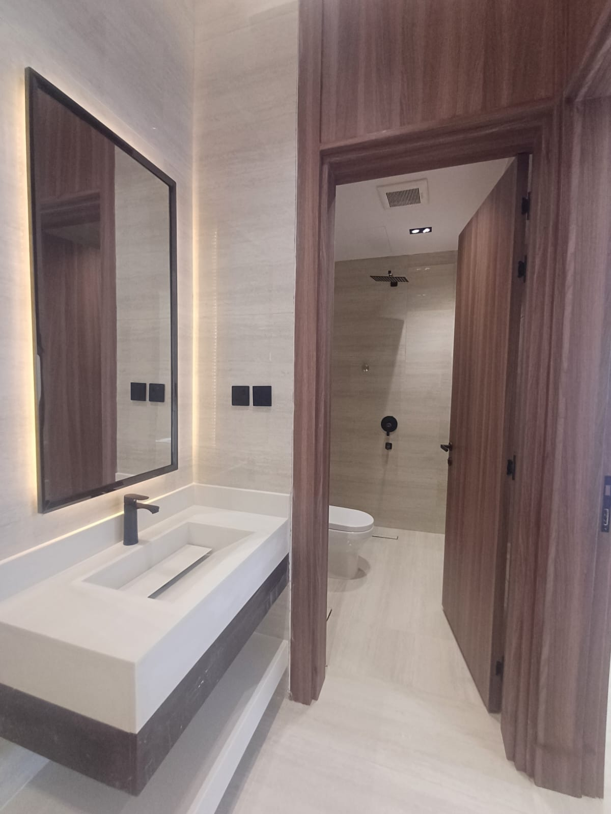 4 bedroom apartment in Al Rimal, Riyadh 19
