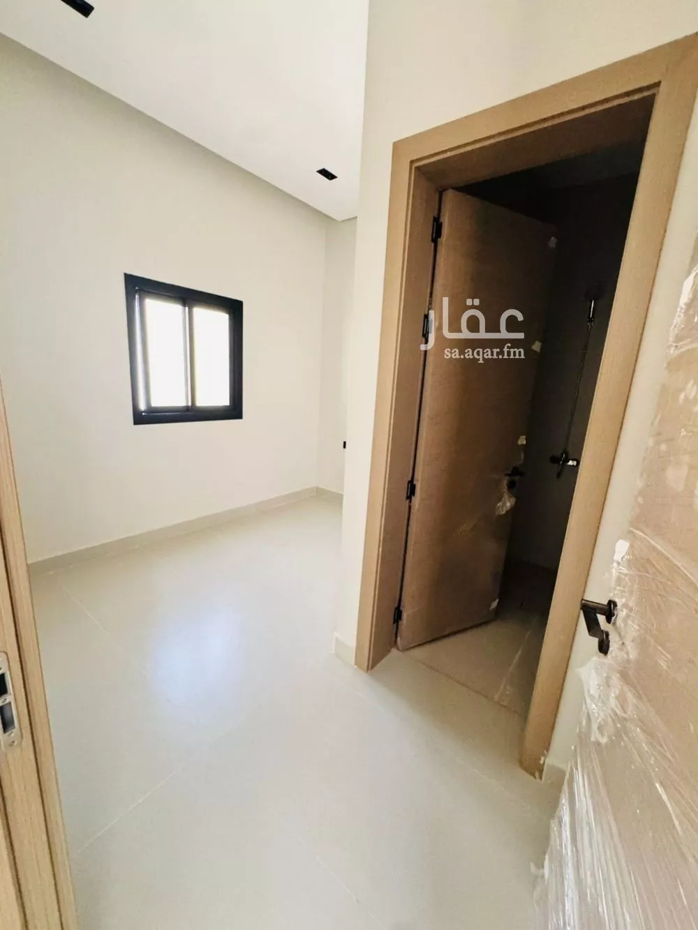 5 bedroom villa in Al Maizilah 14