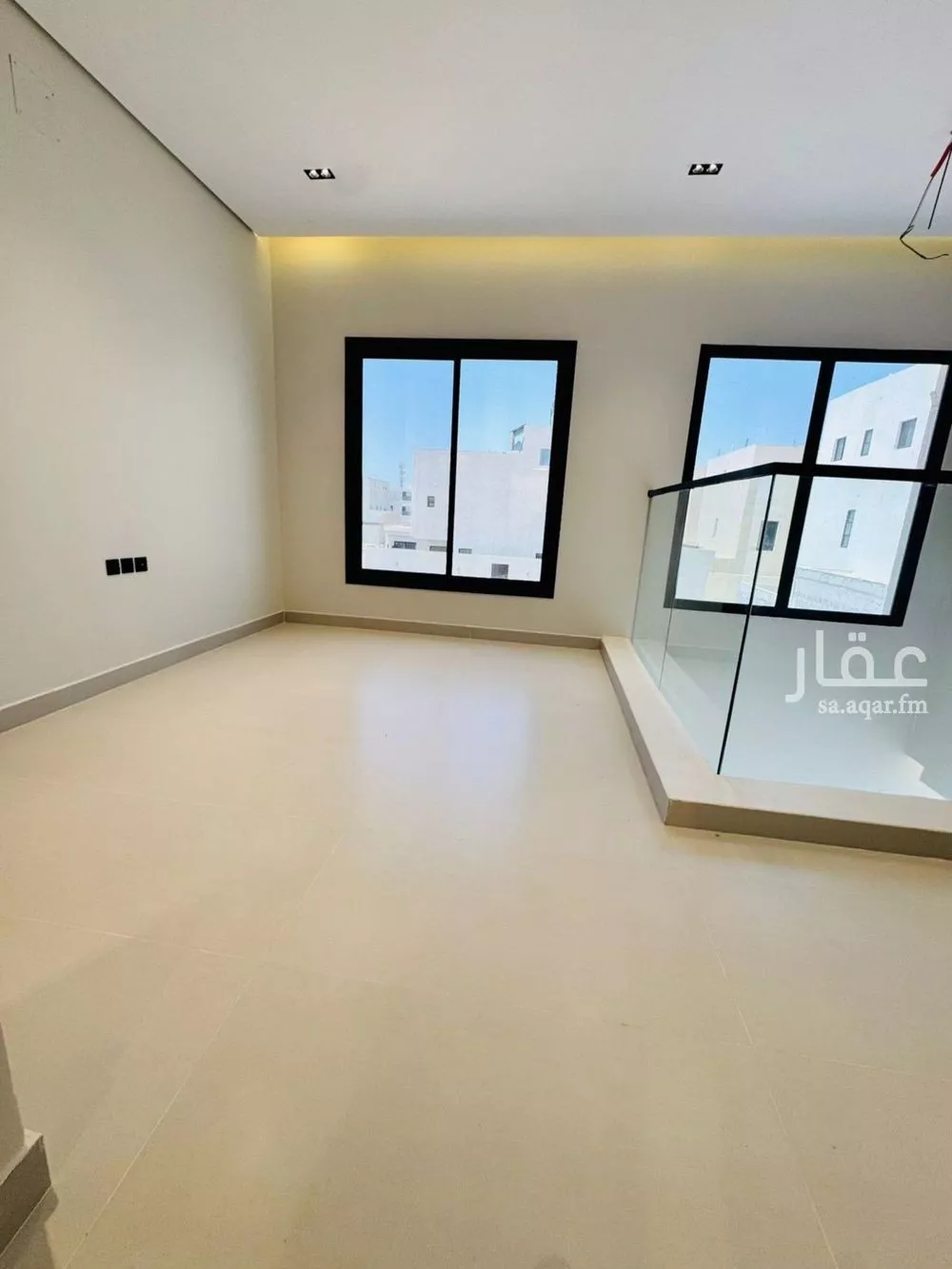 5 bedroom villa in Al Maizilah 5