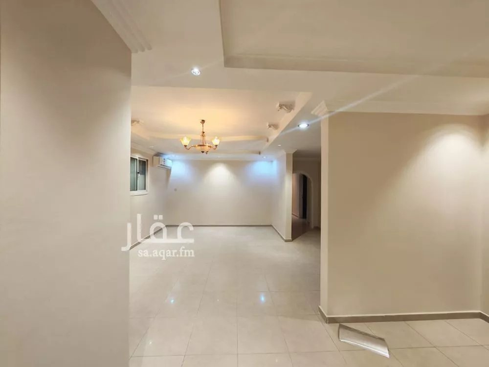 دور 6 غرف في السعادة 4