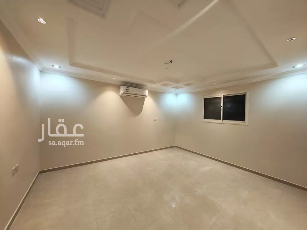 دور 6 غرف في السعادة 8