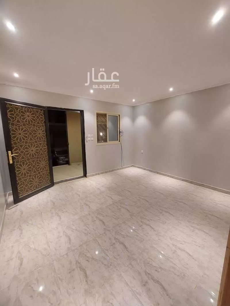 3 bedroom floor in Al Yasmin 21
