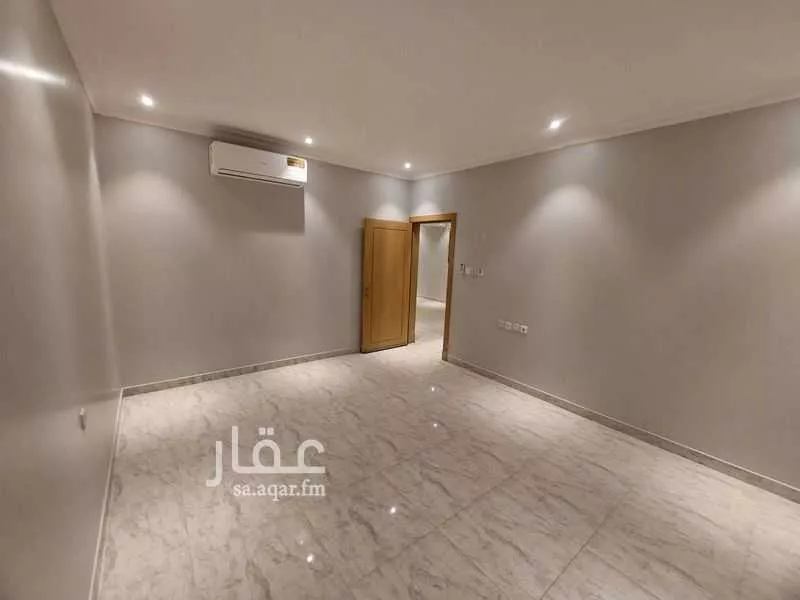 3 bedroom floor in Al Yasmin 4